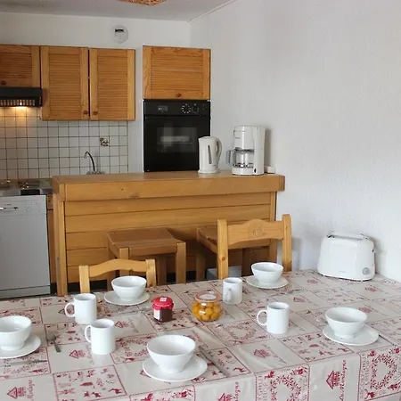 Trois Vallees 516 By Interhome Apartmán