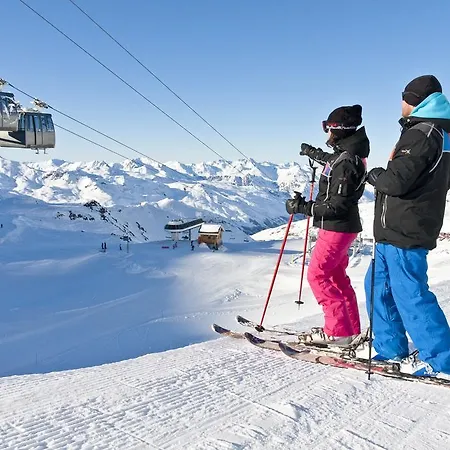 Apartmán Trois Vallees 516 By Interhome *