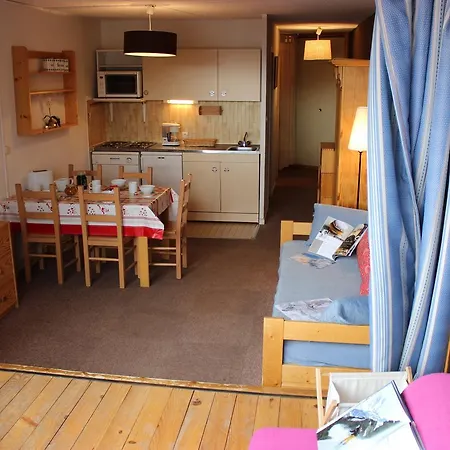 Les Trois Vallees-1 By Interhome Appartement