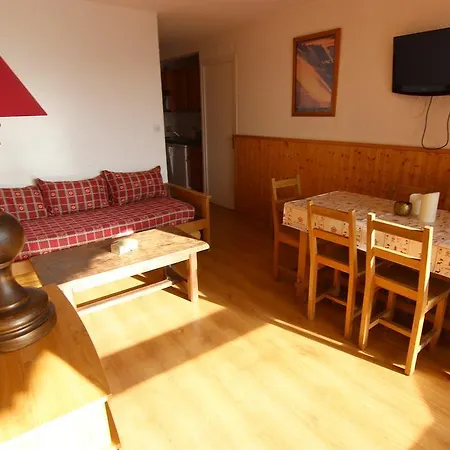 Apartment Les Trois Vallees-1 By Interhome *